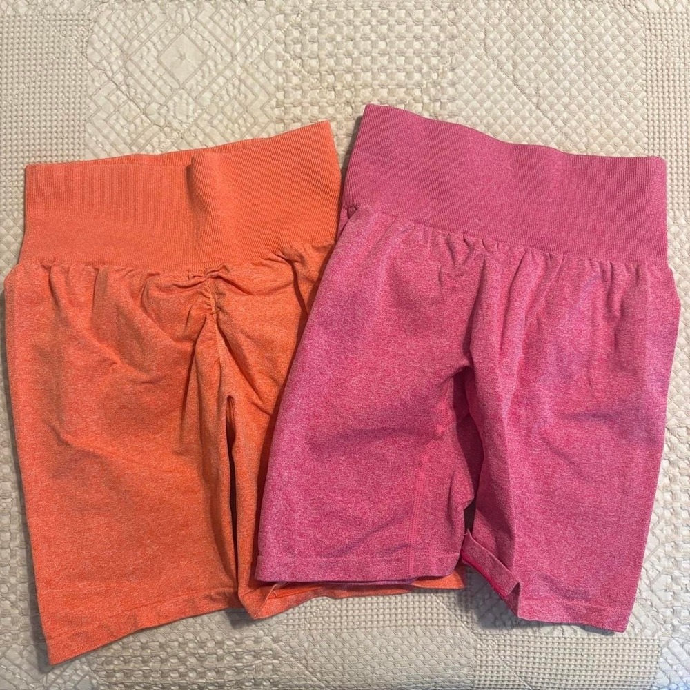 Bundle of 2 Orange and Pink Scrunchie Butt Gym shorts